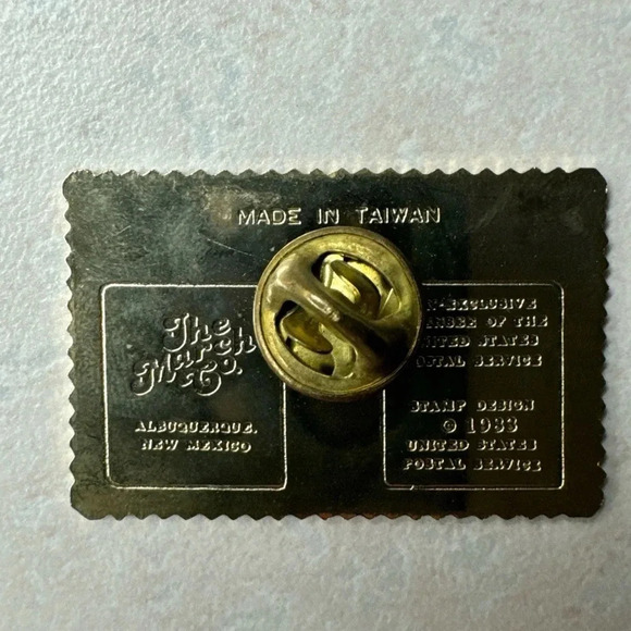 *Final Price* Season’s Greetings 1983 USPS 20C Pin Stamp Santa EUC Vintage RARE - Picture 2 of 3